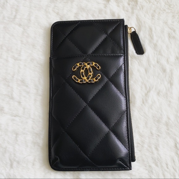 CHANEL Handbags - Chanel wallet